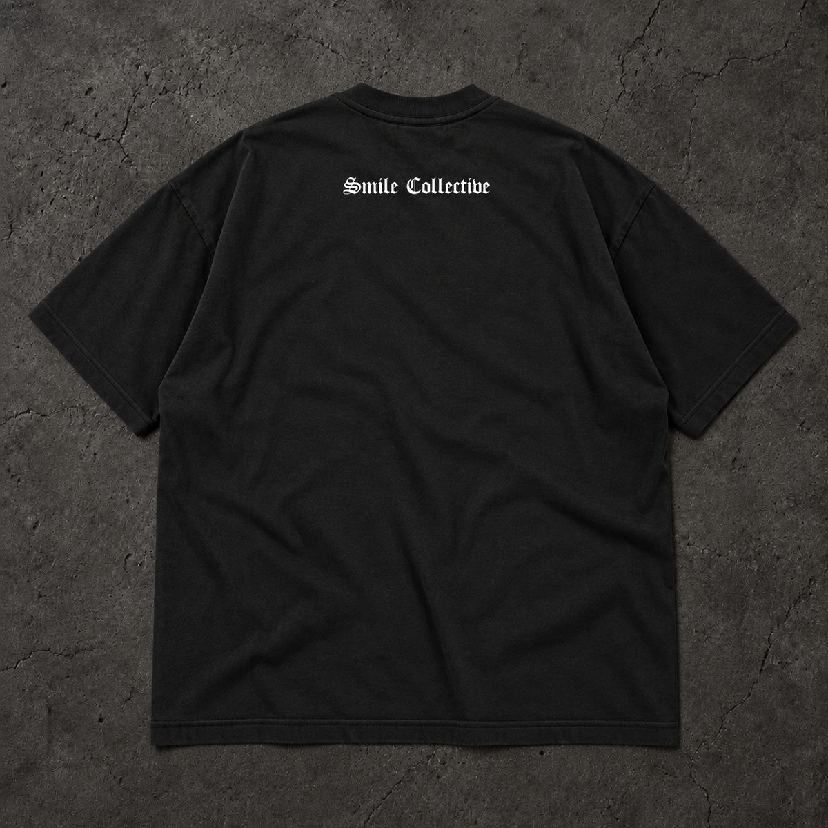 Sort Tee